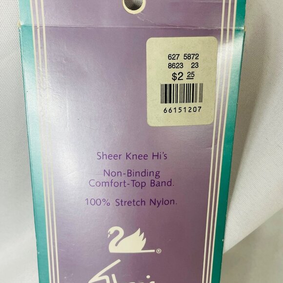 Gloria Vanderbilt Sheer Knee Highs Sandalfoot Taupe OS Non-Binding Comfort-Top - Picture 2 of 5